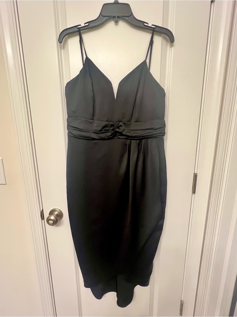 Express Black Spaghetti-Strap Midi Dress with Twisted Waist